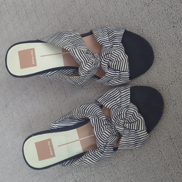Dolce Vita Shoes - Dolce Vita sandals